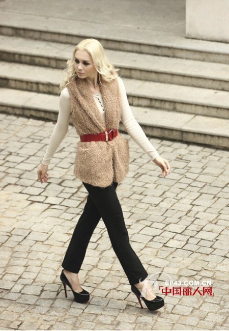 嘉米娅时尚品牌女装  无法抵挡的奢华诱惑