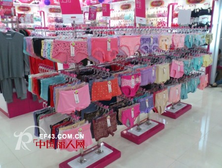 浪漫春天内衣加盟安徽蚌埠胜利加盟店隆重开业