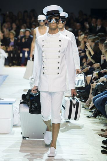 Moncler Gamme Rouge 2013 春夏系列发布