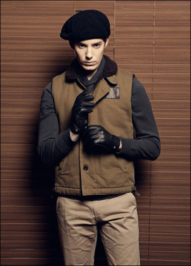 韩国的时装品牌DIAFVINE发布2012秋季“Gut Feeling”系列