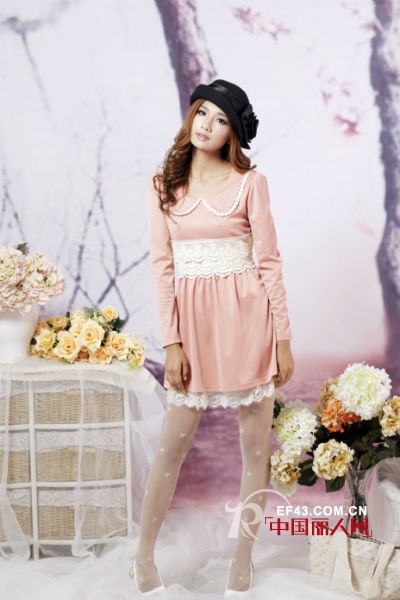 连衣裙的秋天 邂逅秋日的美丽