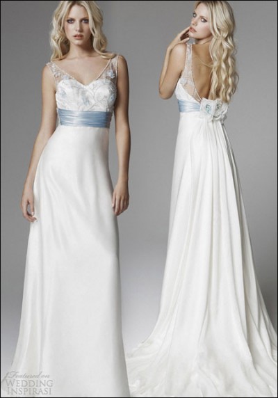 Blumarine蓝色情人2013年度新款婚纱系列 尽显唯美浪漫