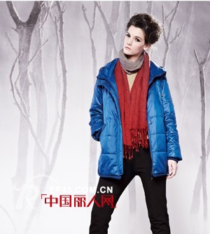 衣典品牌女装  造就逝去与未来新的优雅风格