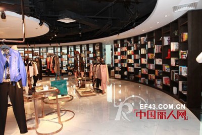 伊华欧秀 - EVA OUXIU