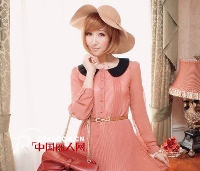 腰间风情一根腰带让连衣裙更优雅!