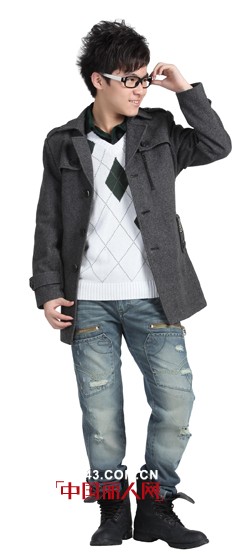 贴近潮流 感知时尚——尽在越位少年装2013年春夏产品展示会