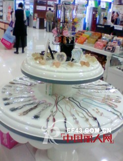 好彩千饰山东海阳店开业受热捧