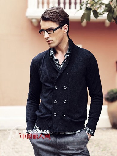 爵士堡迪男装  与加盟经销商共创双赢辉煌业绩