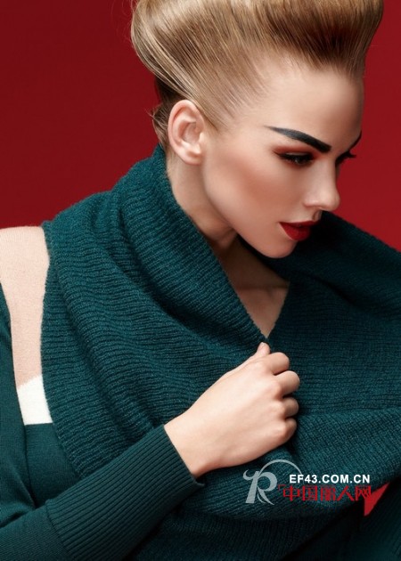 浅秋女装降温季邀你一起做秋冬暖美人