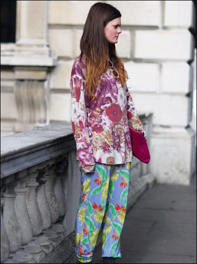 最新欧美街拍  时尚印花今秋依旧夺目