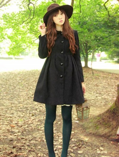 御寒秋装外套  混搭风格穿出女王范儿