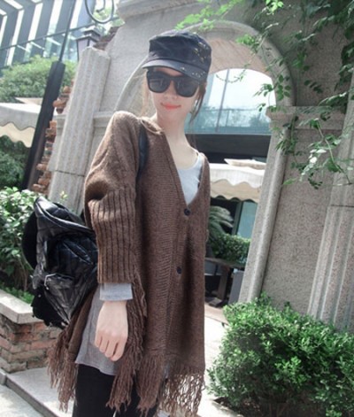 御寒秋装外套  混搭风格穿出女王范儿