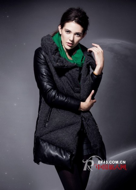 伴雨希女装随行 讲一个属于自己的故事