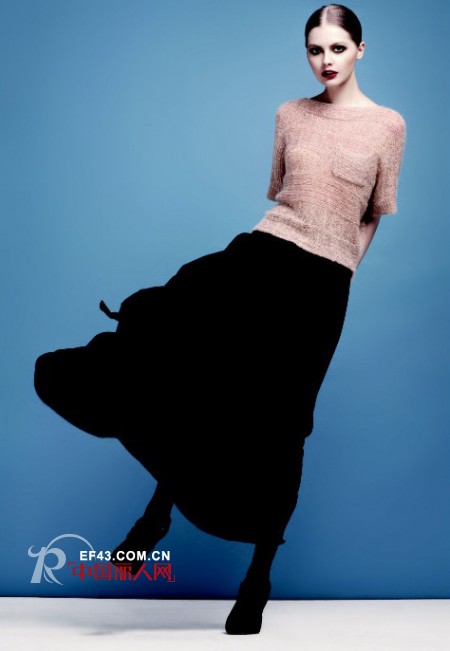 VIVA VOCE女装这个秋冬不能少 法式迷情“演”出来