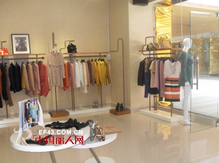 热烈庆祝古奈笛Gonitti品牌广西南宁新店开业