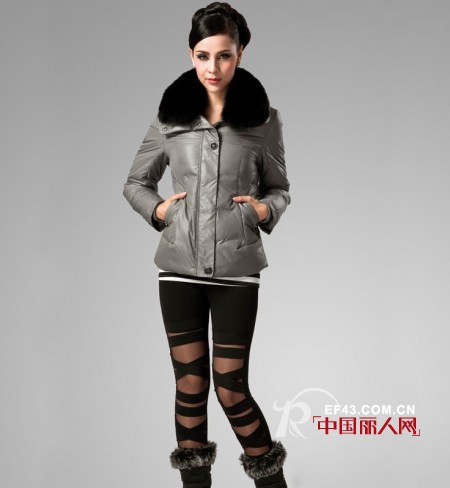 江南人家时尚女装追求独立自由,时尚优雅,自信