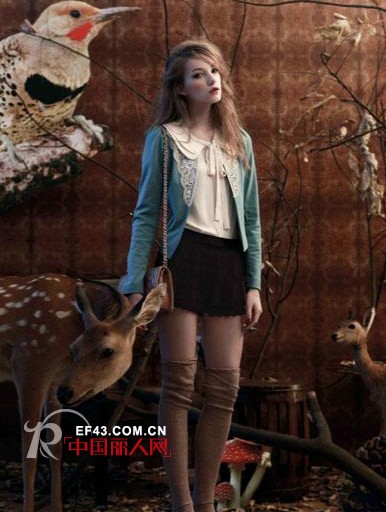 秀亦淑女装  完美呈现女性独立自信的气质和魅力