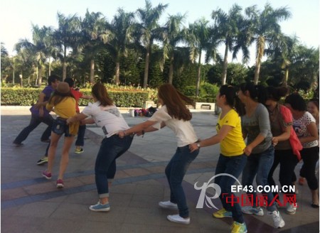 PAGE ONE福建区域开展金秋10月培训会