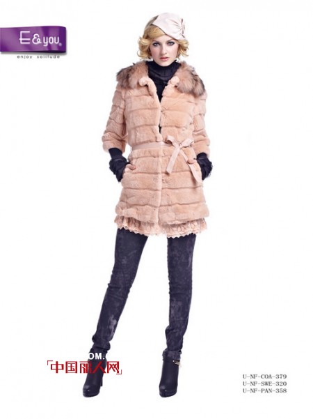 E&YOU引领清甜少淑风 秋冬出街不再做路人甲