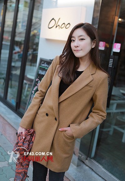 毛呢大衣御寒保暖佳品  轻松穿出淑女气质