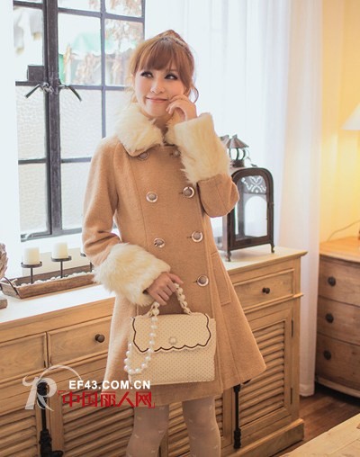 毛呢大衣御寒保暖佳品  轻松穿出淑女气质