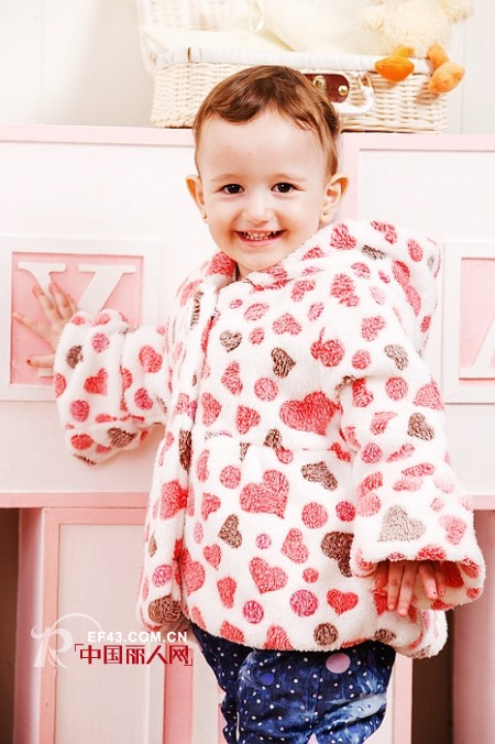 雅培:将爱心贯穿始终  关注宝宝成长