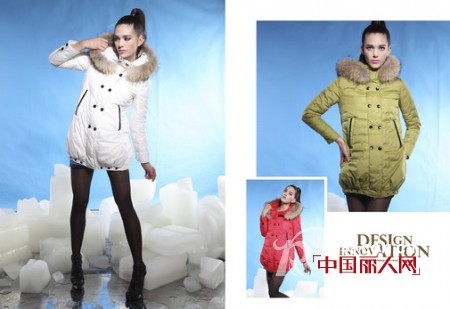 “十分出色”羽绒服早入手 不做“美丽冻人” 只做“美丽动人”