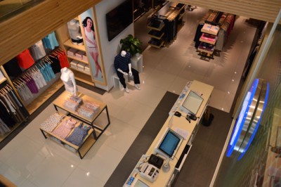 内搭服饰专家CASS佳适登陆厦门  国际化终端体验