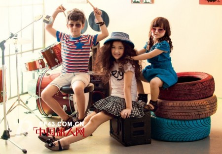 时尚小鱼童装2013夏品发布会即将召开