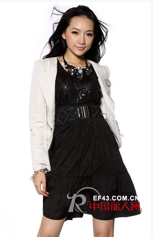 伊韵儿休闲服饰 让你化身动感 时尚的年轻一族