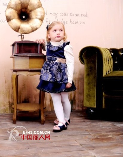 爱朵儿童装  家长传递对孩子的爱的载体