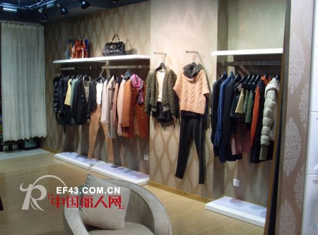 迪斯廷·凯品牌女装走进辽宁岫岩满族自治县