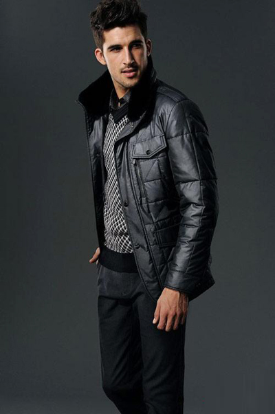 七匹狼携手3M公司推出捍冬风衣  让你轻装上阵