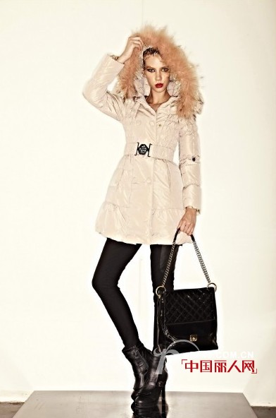 上正服饰下属三大品牌2013夏季订货会即将召开