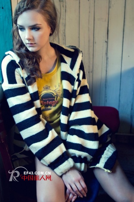 杰艾丝-JUSTSANDRA