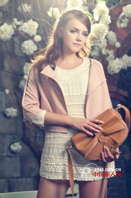 JUSTSANDRA女装休闲搭+名媛风做个百变小女生