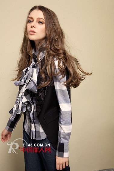 暗暗的流行  潜藏的时尚——奕色品牌女装