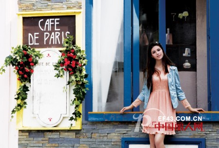 非常物语女装 用色彩述说秋天里的童话
