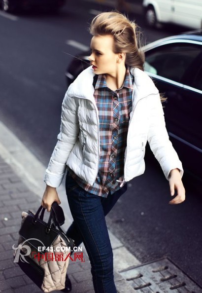 羽绒狂潮早入冬 QUEENSLAN教你做百变暖美人