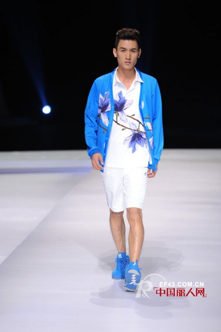 中国国际时装周:乔丹·赵子瑞运动装发布2013春夏新品