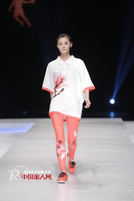 中国国际时装周:乔丹·赵子瑞运动装发布2013春夏新品