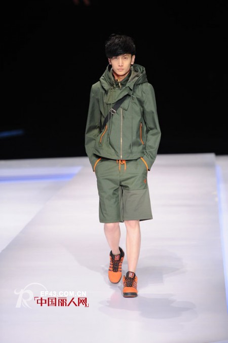 中国国际时装周:乔丹·赵子瑞运动装发布2013春夏新品