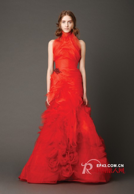 Vera Wang2013春季婚纱系列 演绎红色的唯美与浪漫