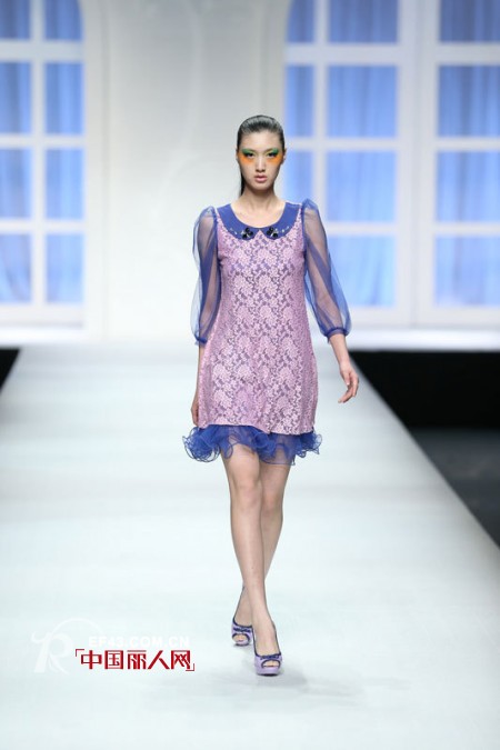 金苑•洪美璇2013春夏“虹”时装发布会