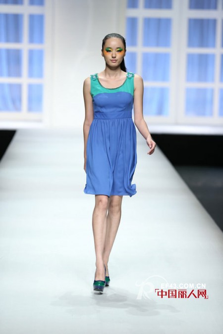 金苑•洪美璇2013春夏“虹”时装发布会