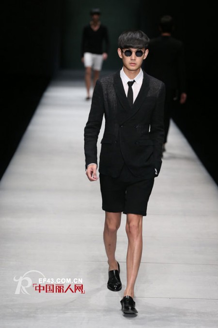 西域骆驼•惠文龙举办2013春夏“LOVE&PEACE”男装发布会