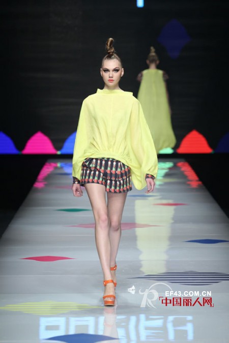 中国国际时装周:OUDIFU•李祖亮2013春夏时装发布会