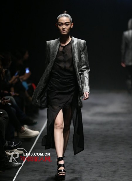 2013春夏中国时装周——SIMONGAO-高杨时装发布会
