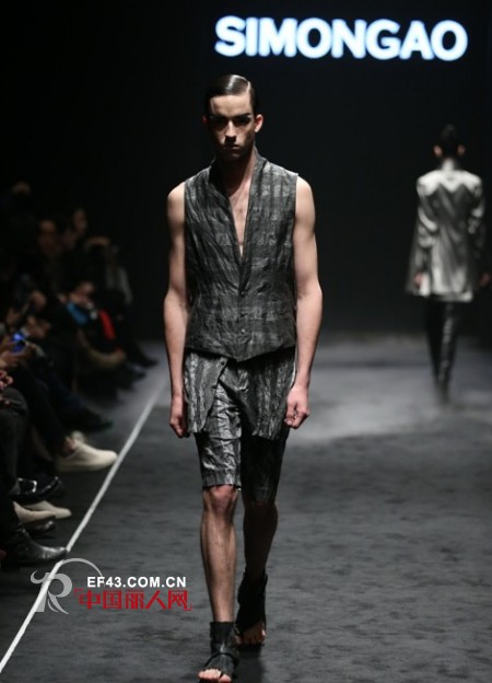 2013春夏中国时装周——SIMONGAO-高杨时装发布会