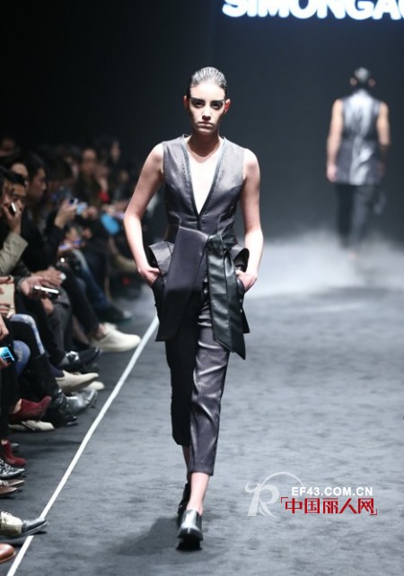 2013春夏中国时装周——SIMONGAO-高杨时装发布会